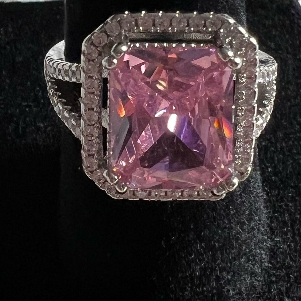 Exquisite 18KGP Pink Diamond Geometric Square Edge Adjustable Classic Ring